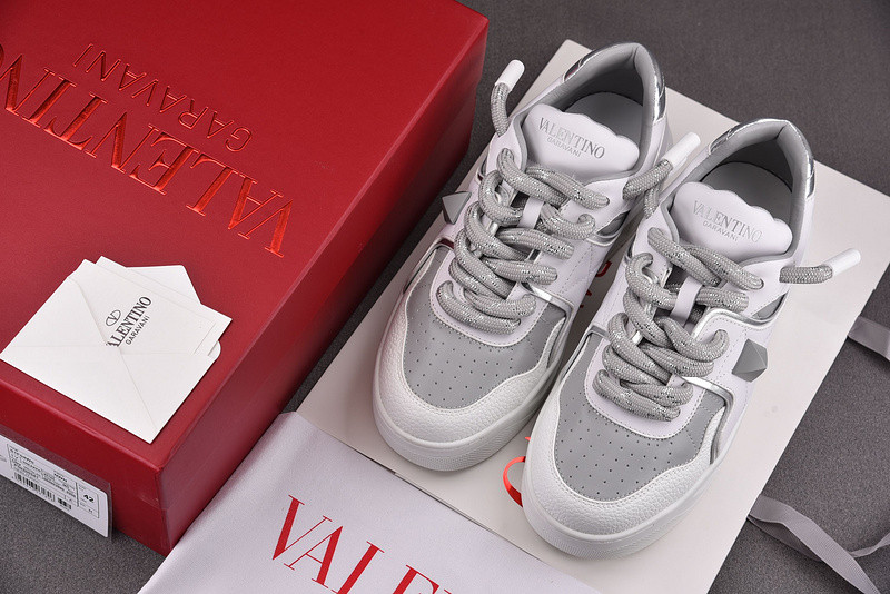 V*LENTINO SNEAKER