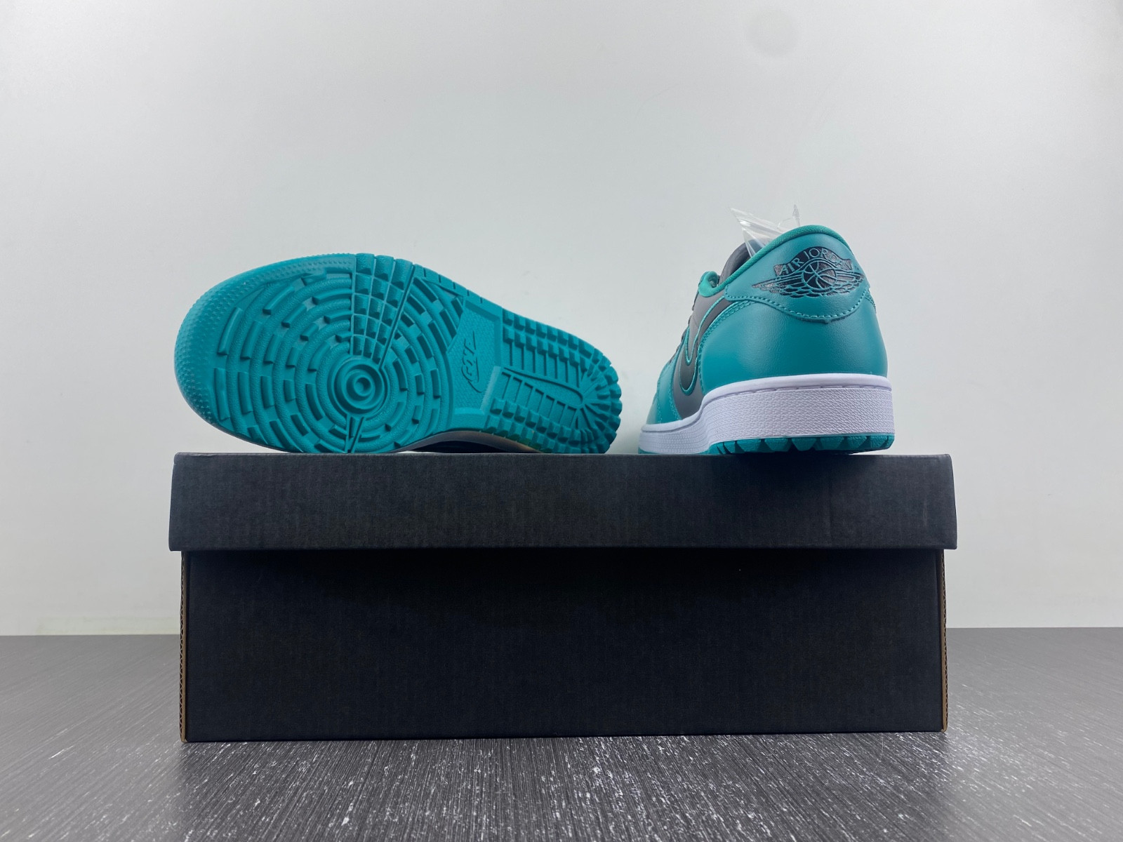 Air Jordan 1 Low Golf 