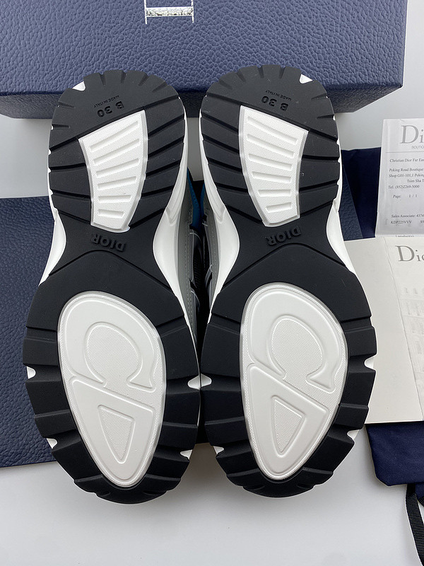DR B30 SNEAKER