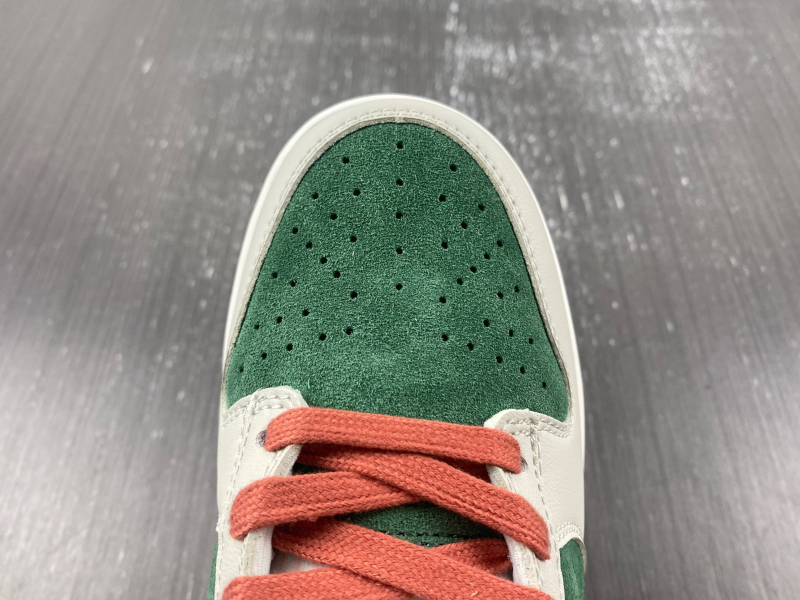 Wmns Dunk Low SE