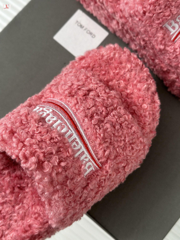 BALENCIAGA SLIDES
