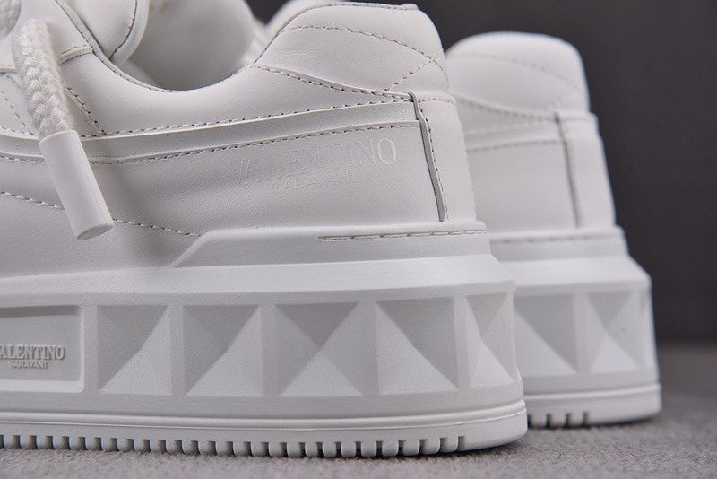 V*LENTINO SNEAKER