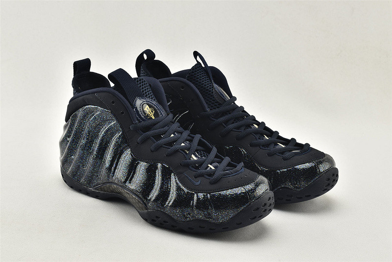 (WMNS) Nike Air Foamposite One