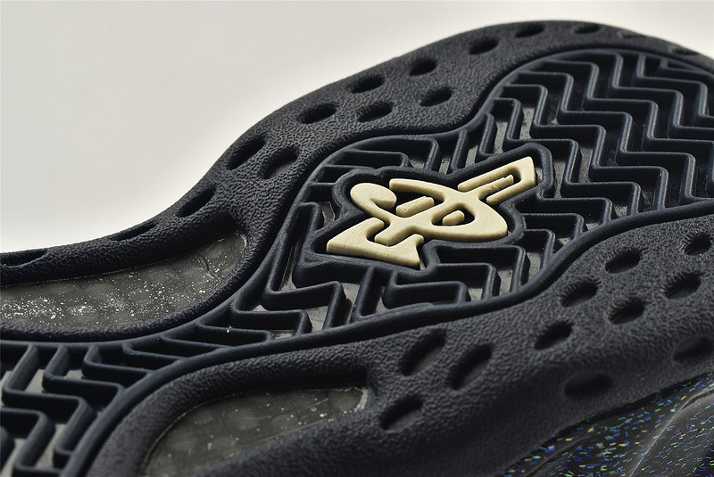 (WMNS) Nike Air Foamposite One