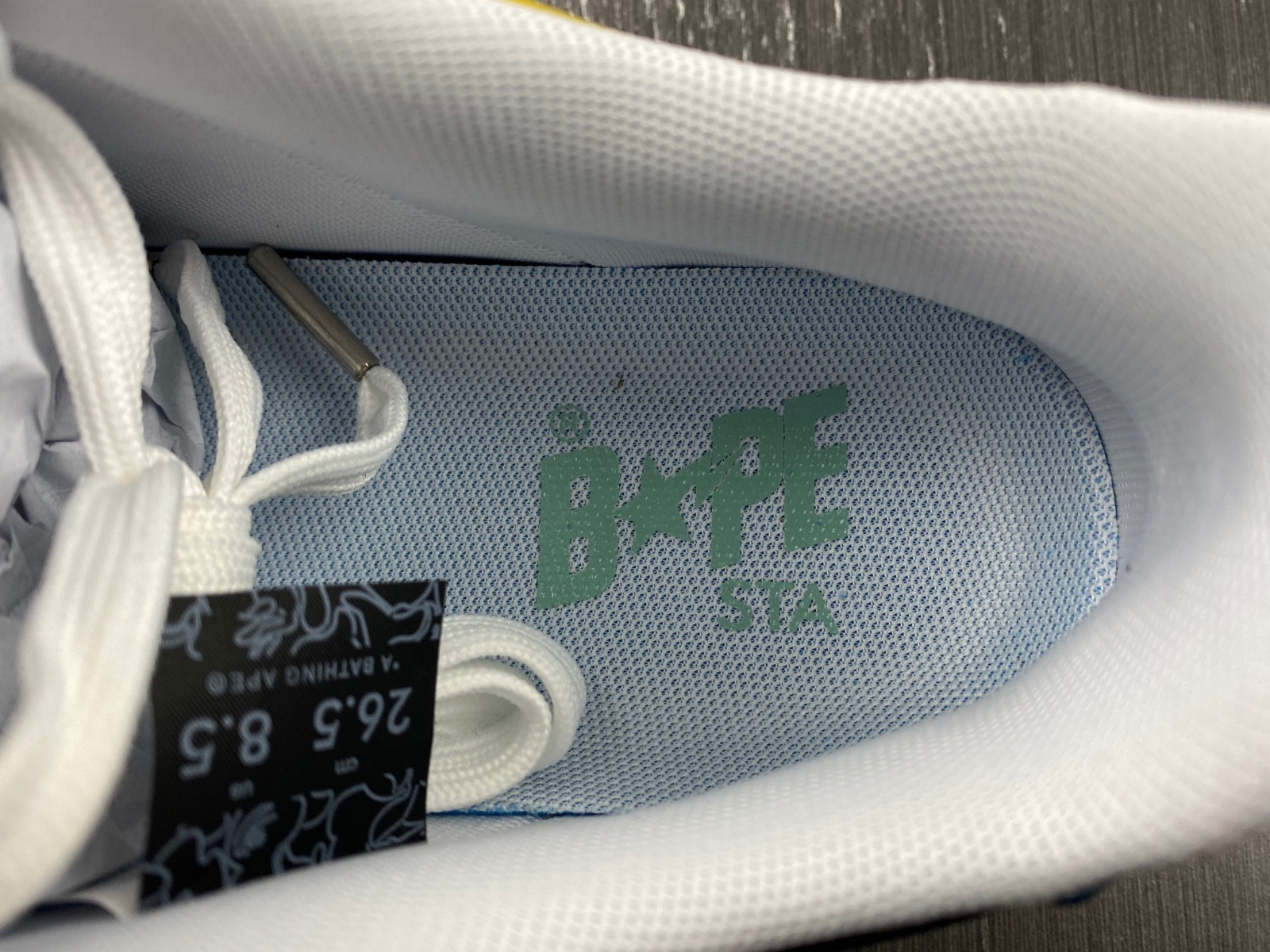 BAPE SNEAKERS