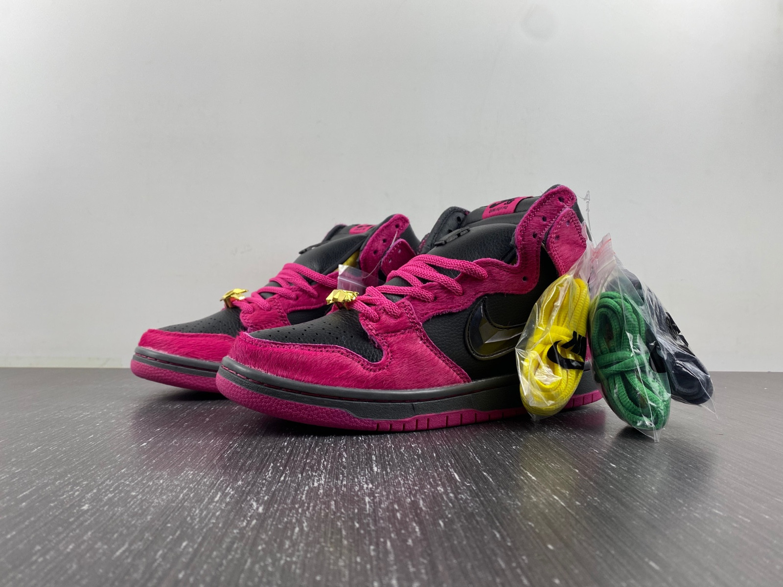 The Jewels x Nike SB Dunk High DX4356-600
