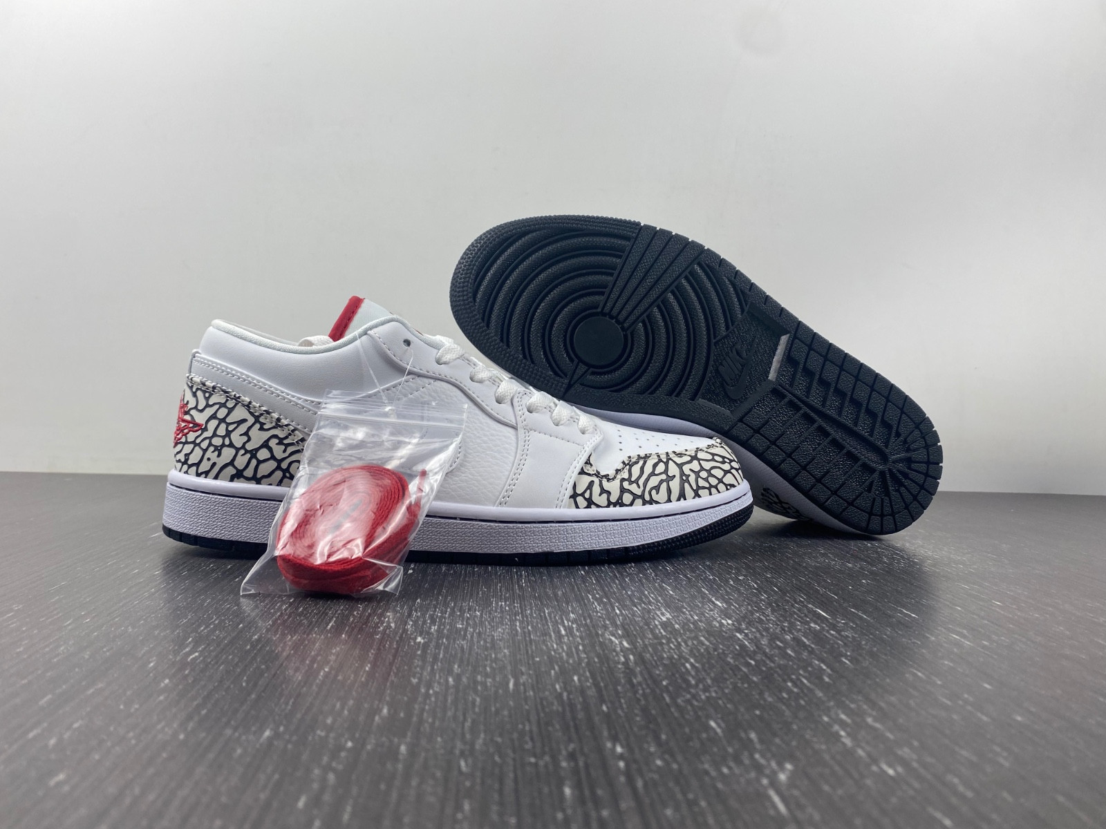 Jordan 1 Phat Low Cement Grey 338145-162