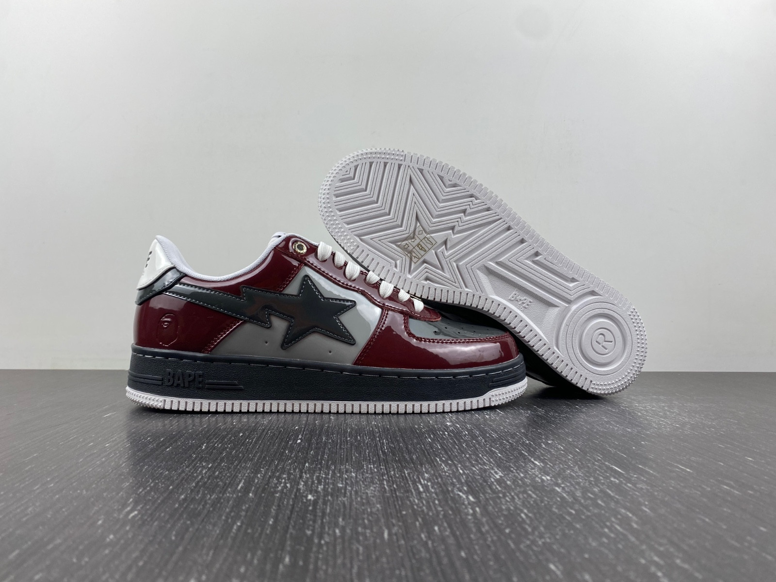 BAPE SNEAKERS