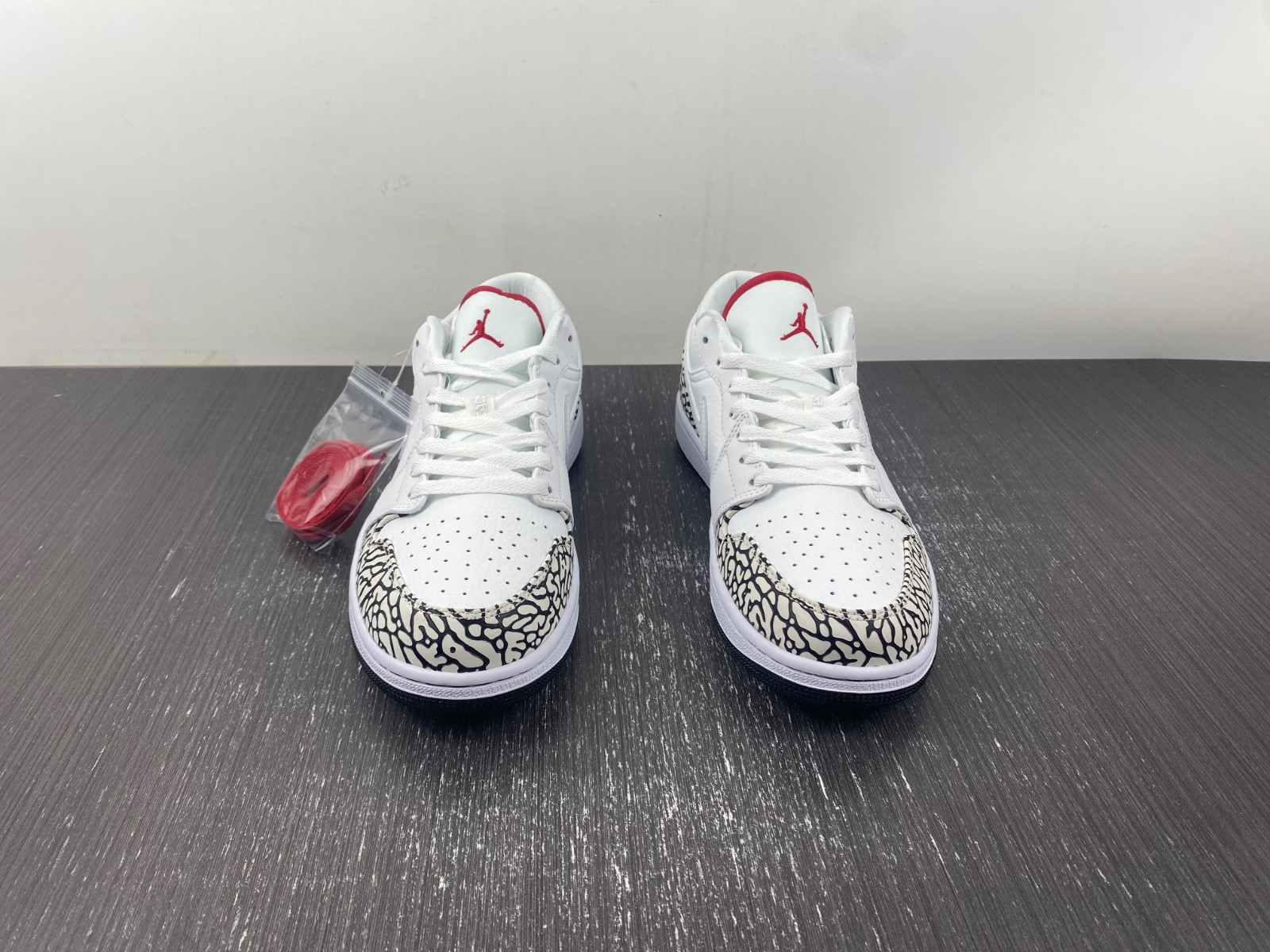 Jordan 1 Phat Low Cement Grey 338145-162