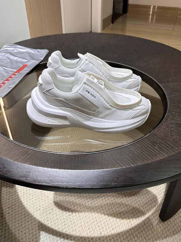 PR SNEAKER