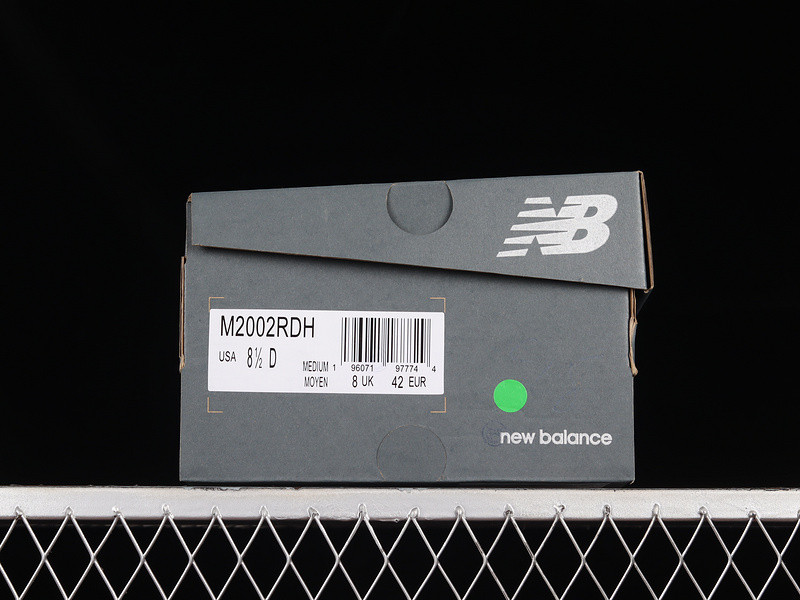 New Balance 2002R 