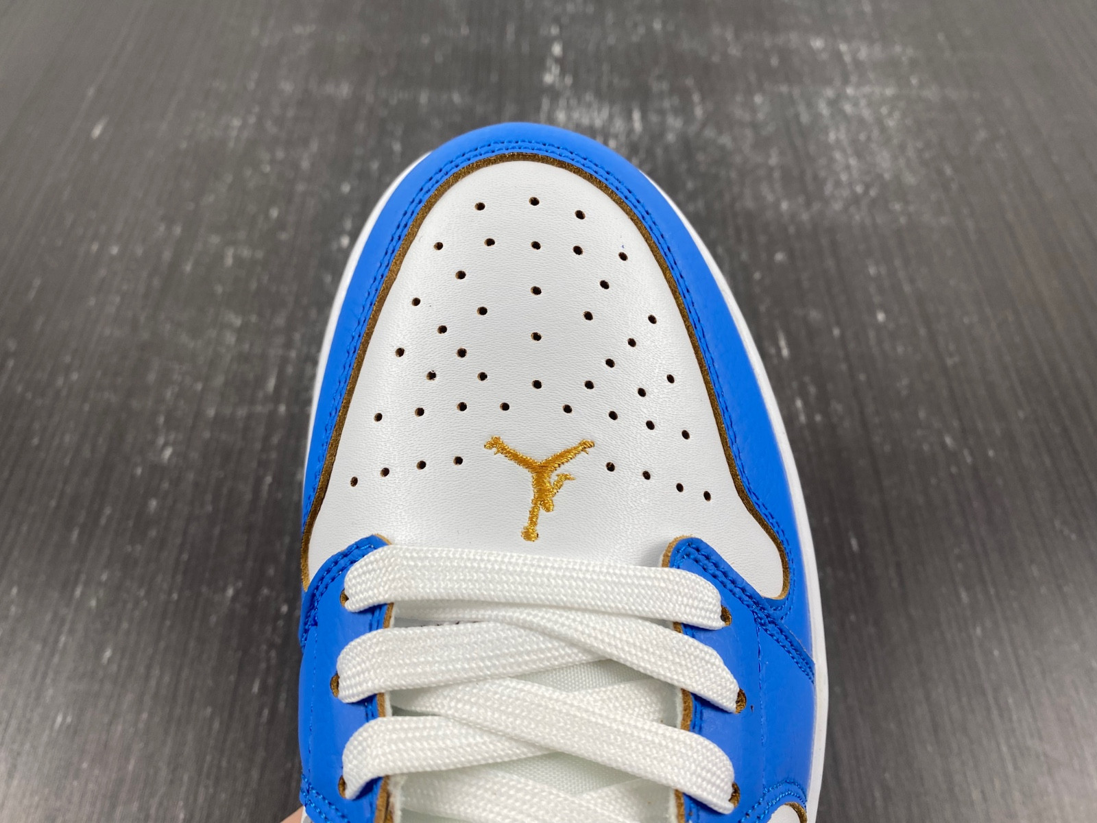 Air Jordan 1 Low Philippines FN8901-164