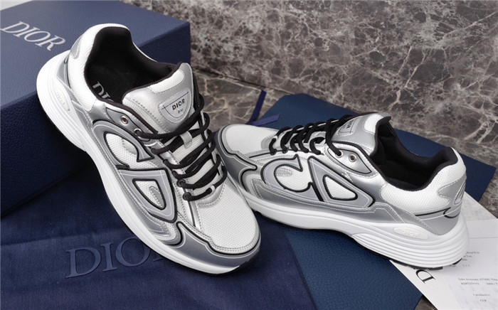 DR B30 SNEAKER
