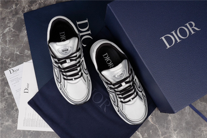 DR B30 SNEAKER