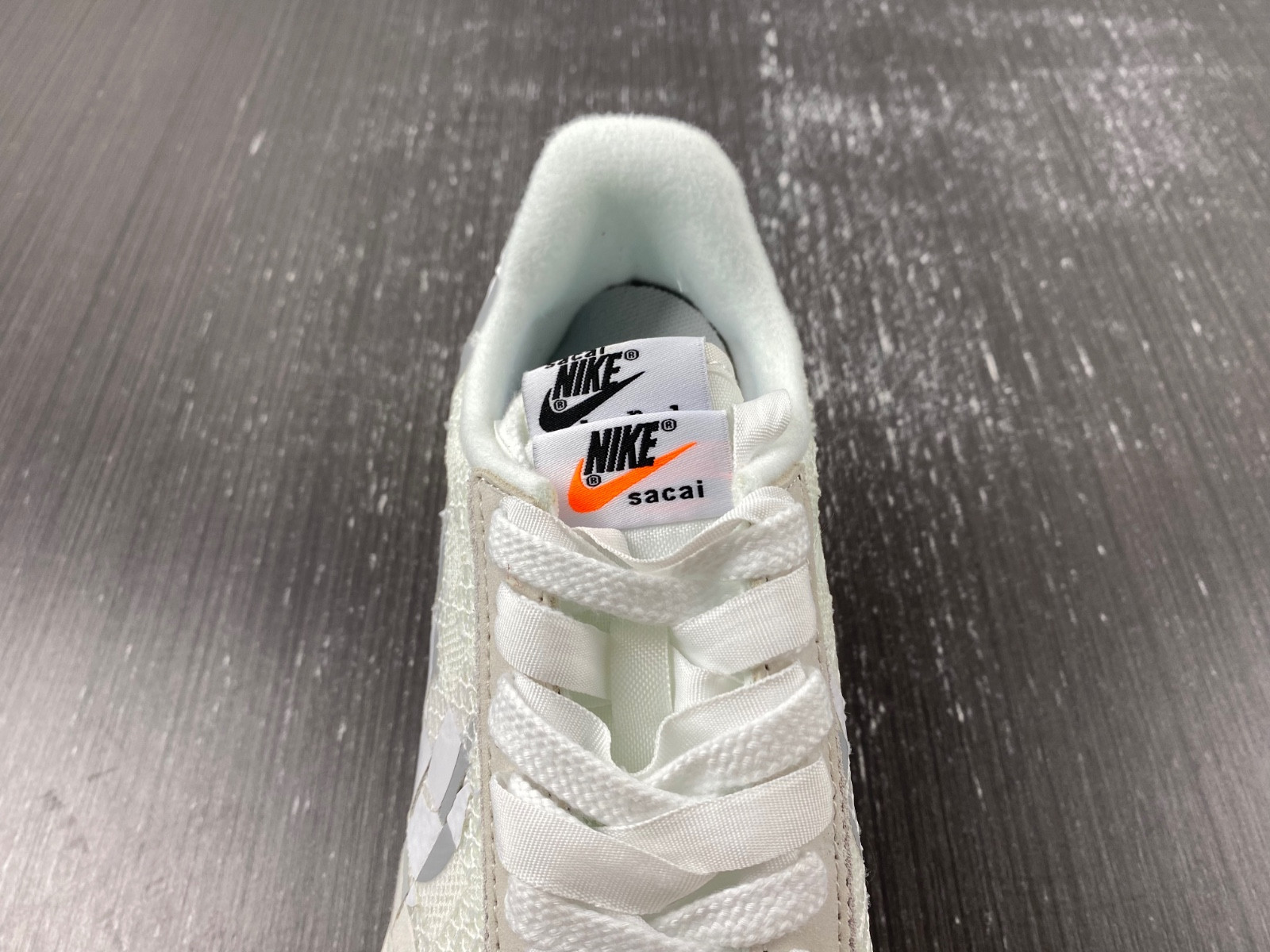 Social x Nike woven "White" DR5209-100