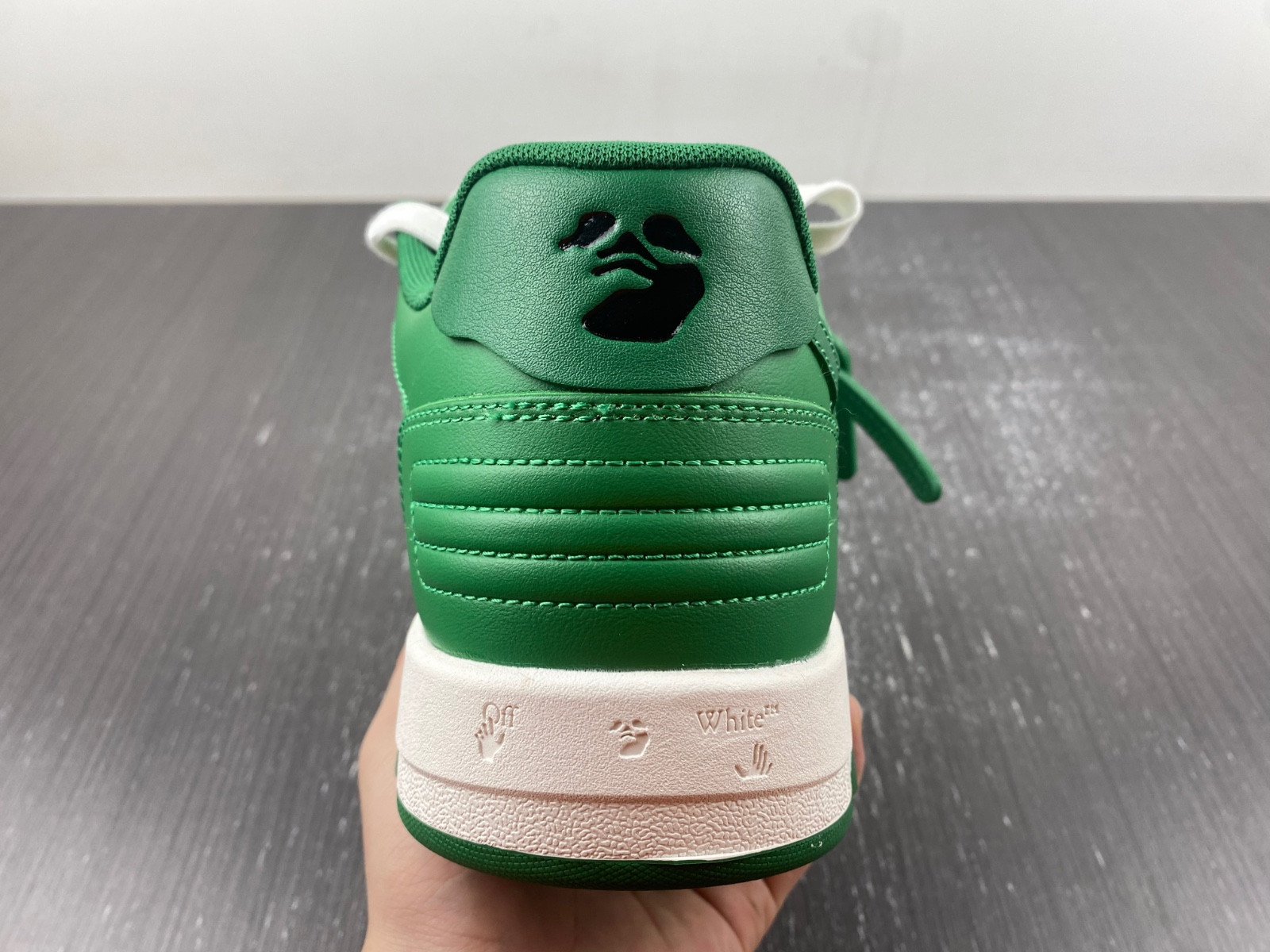 Off-White c/o Virgil Abloh