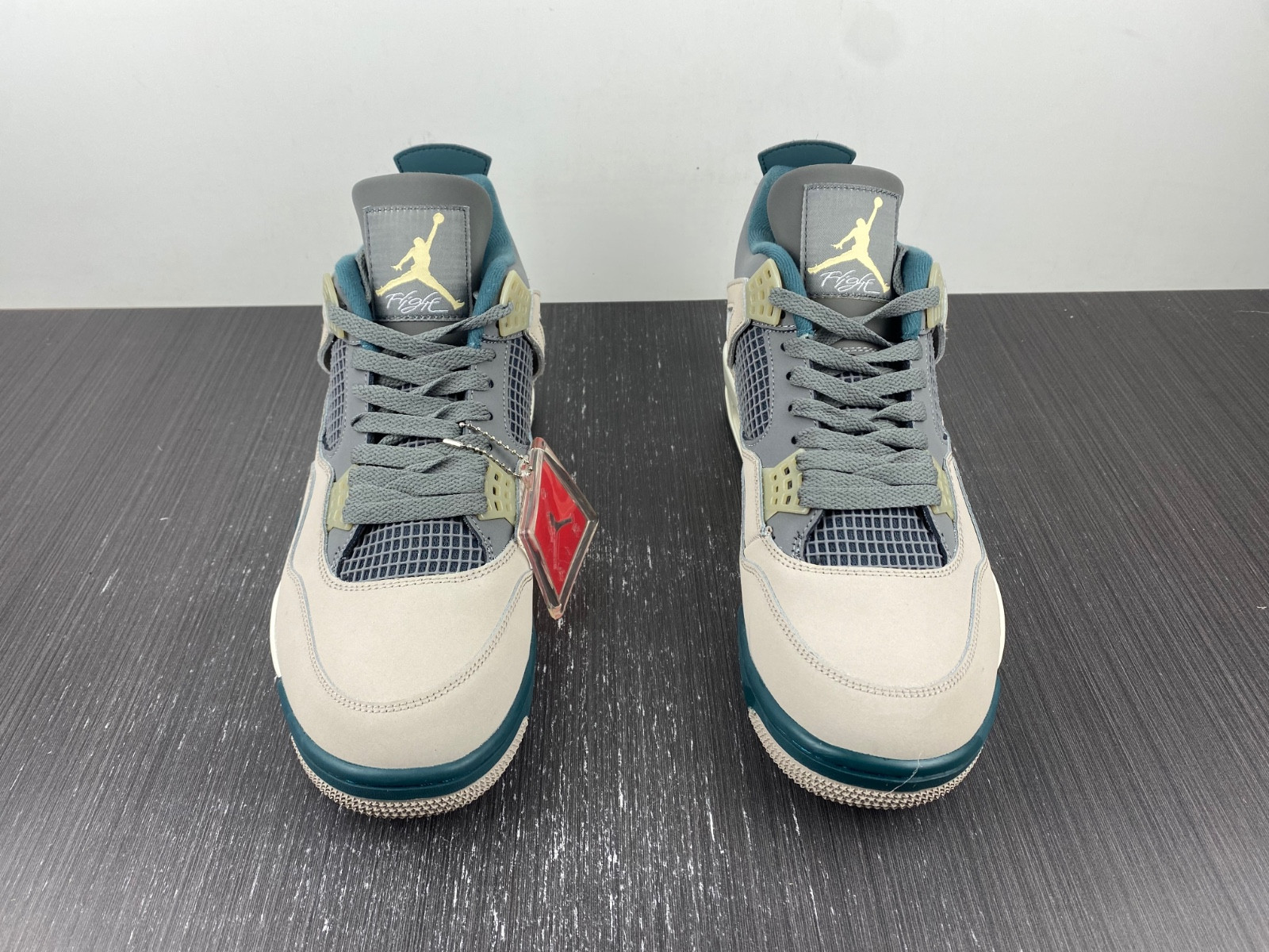 Air Jordan 4 SE Craft Photon Dust Basketball Shoes DV3742-021