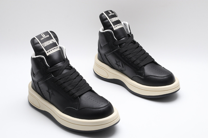 RICK 0WENS SNEAKERS