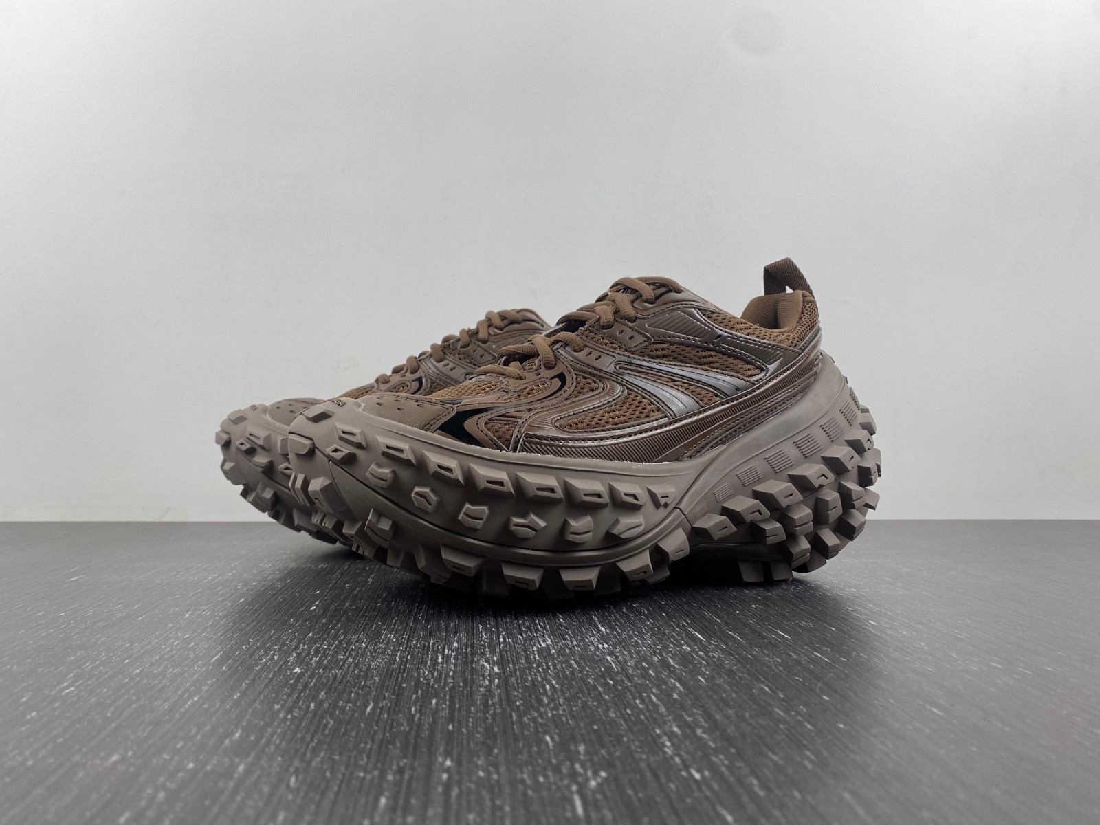 Ba*len*cia*ga bouncer chunky-sole sneakers