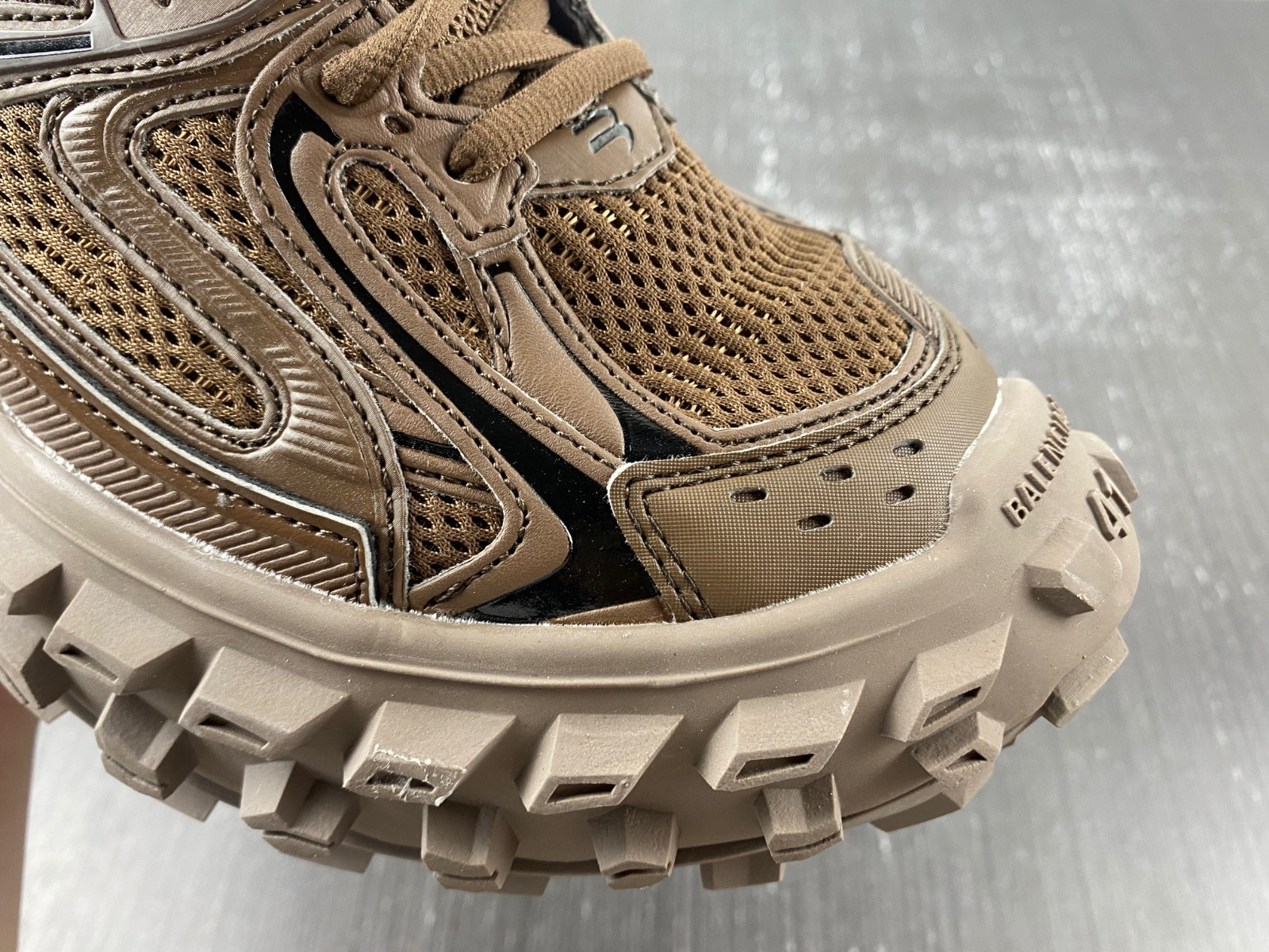 Ba*len*cia*ga bouncer chunky-sole sneakers