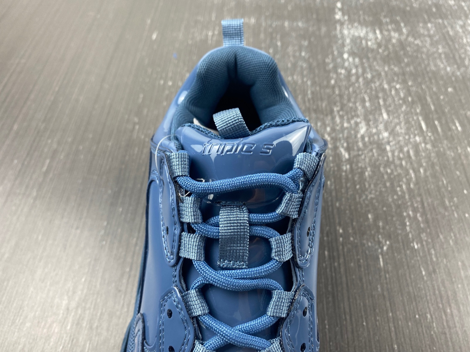 Ba*len*cia*ga triple s 734954 w2paa 4000