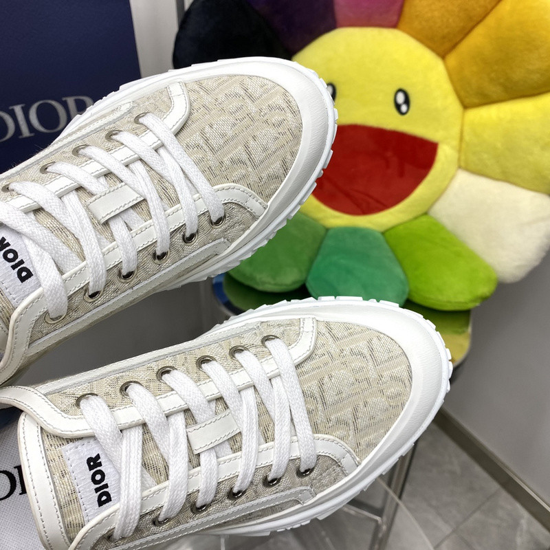 DR B28 SNEAKER