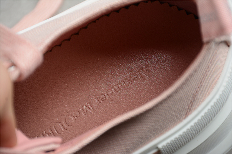 ALEXANDER MCQUEEN SNEAKER