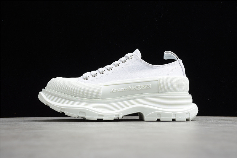 ALEXANDER MCQUEEN SNEAKER