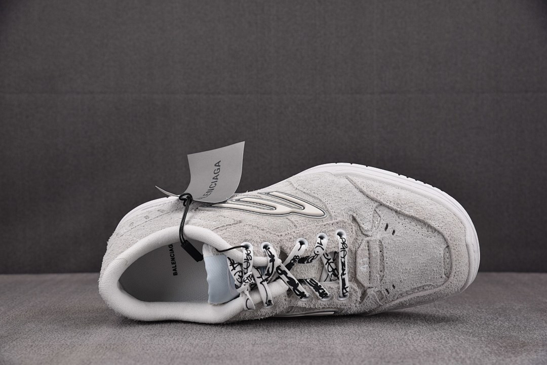 Ba1en*iaga Hamptons Worn-Out