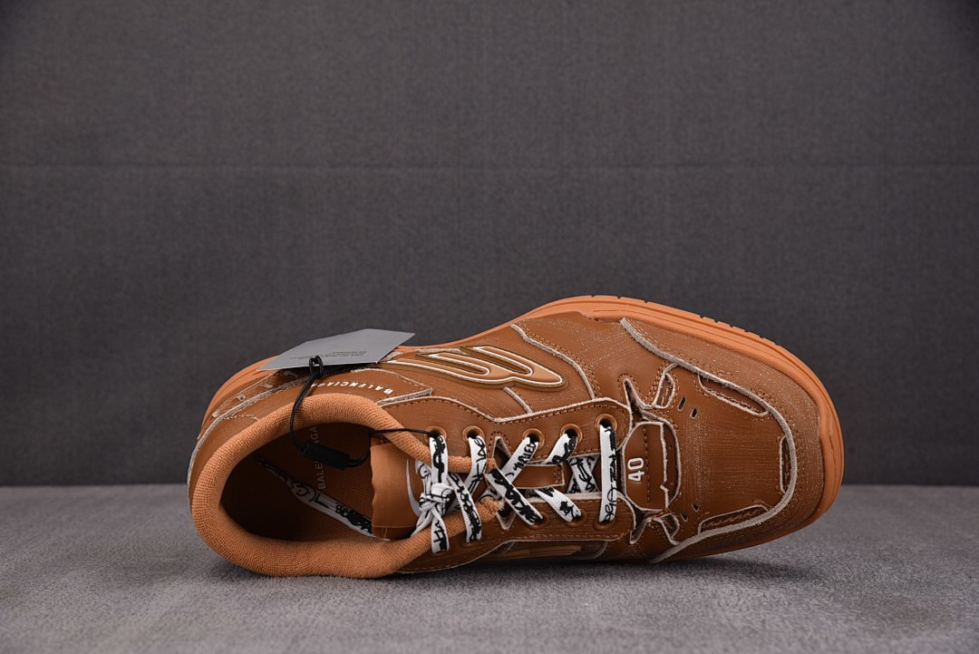 Ba1en*iaga Hamptons Worn-Out