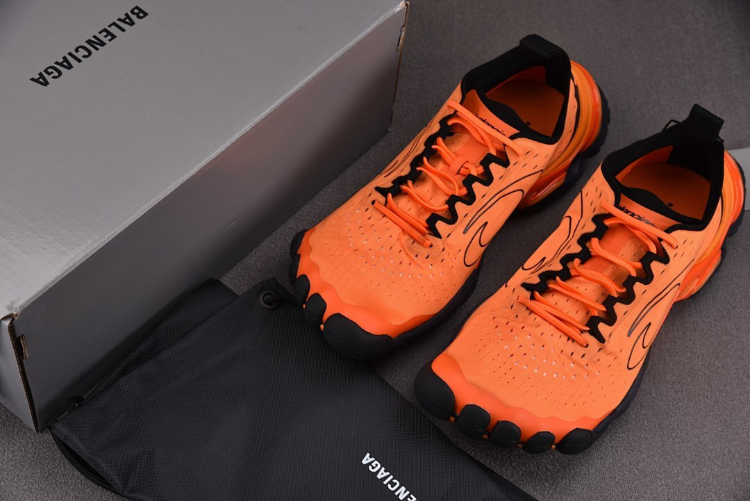 Ba1en*iaga Runner PWOD2103TU587