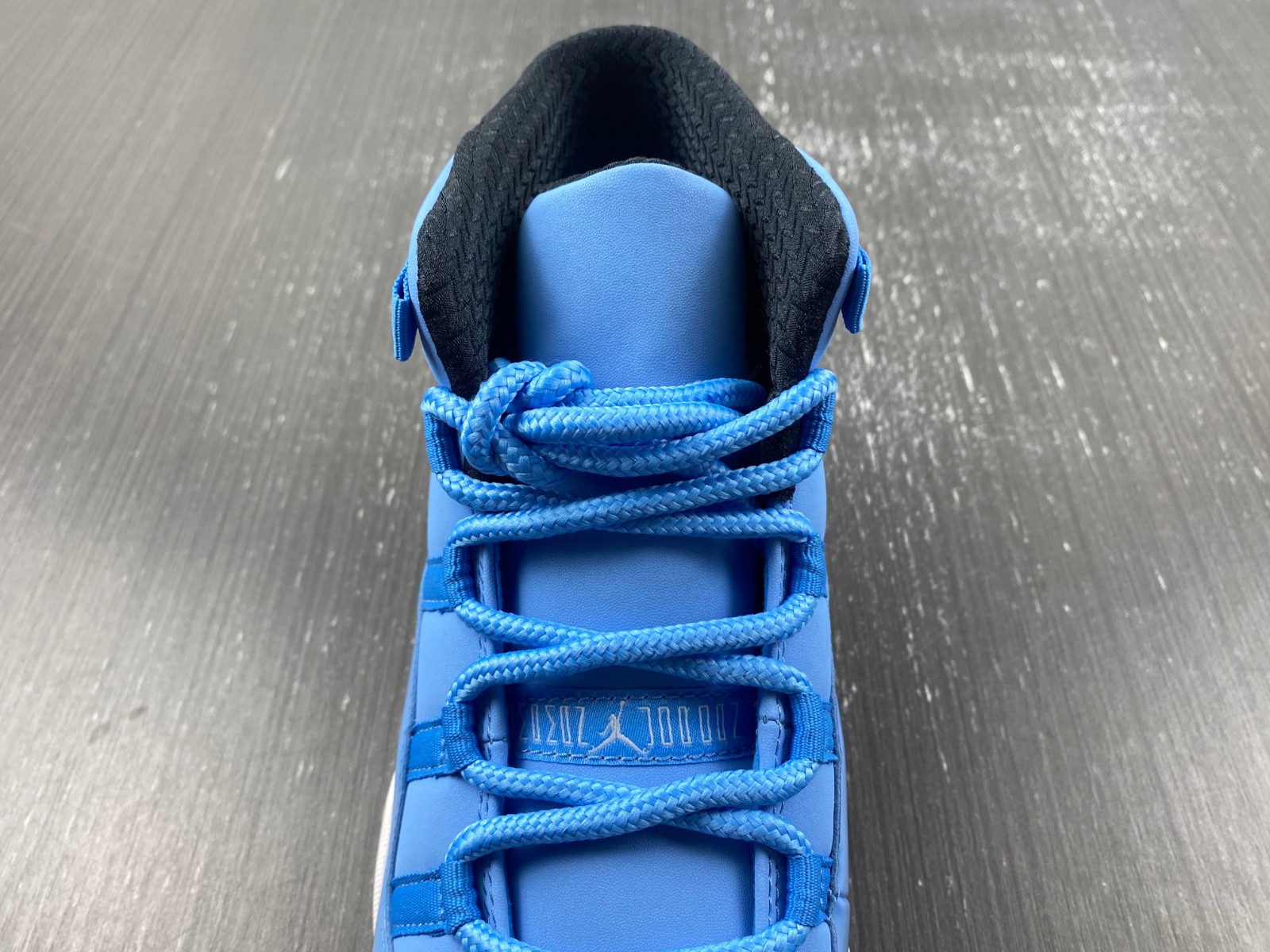 Jordan Ultimate Gift of Flight (11/29) - 717602-900