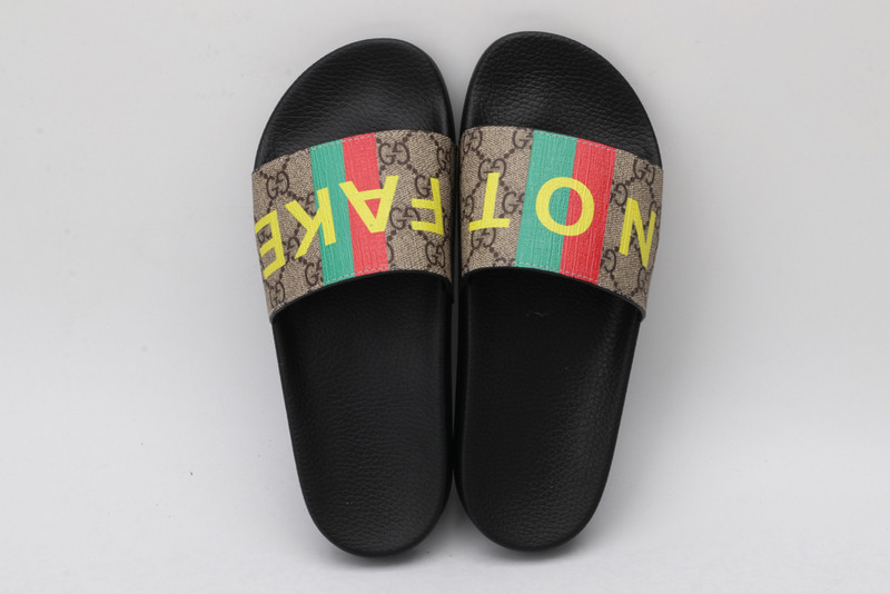 GUC LEATHER SLIDE