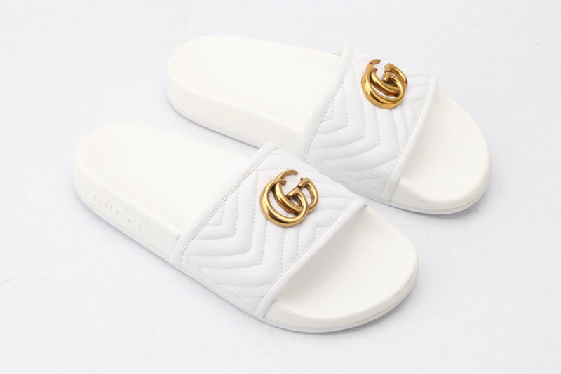 GUC LEATHER SLIDE