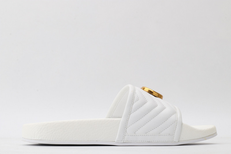 GUC LEATHER SLIDE