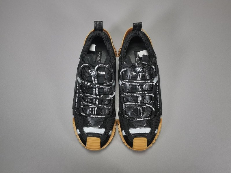DG SNEAKER