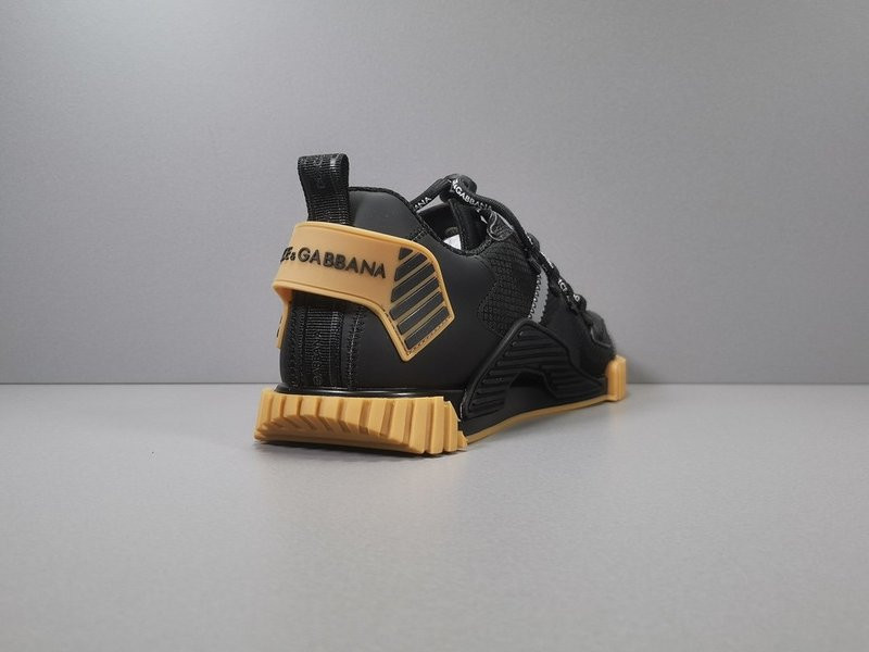 DG SNEAKER