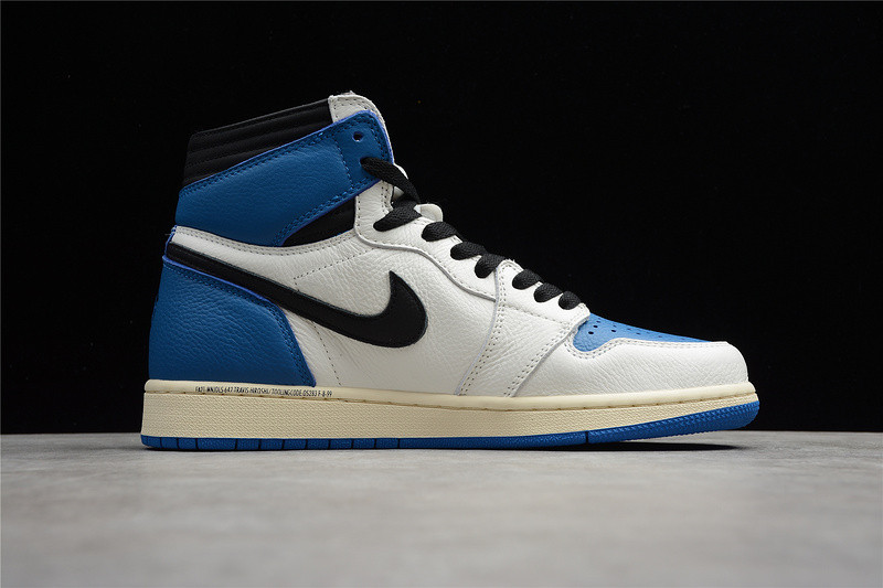 Air Jordan 1 Travis Scott DH3227-105