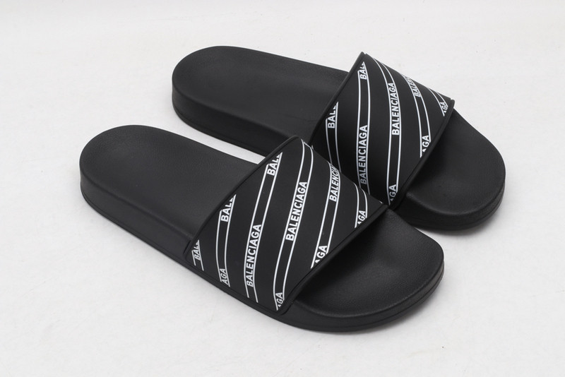 Ba*len*cia*ga slides