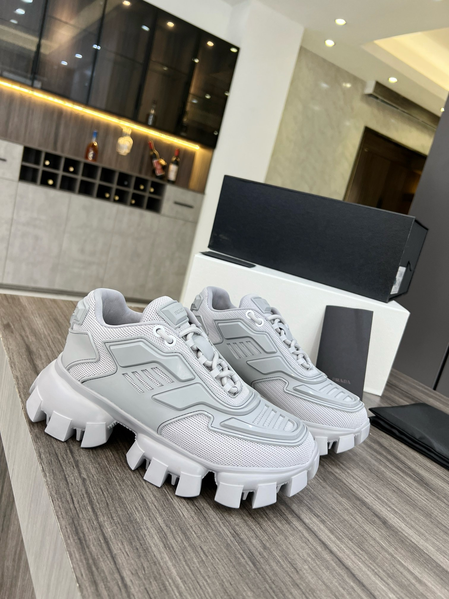 PR SNEAKER
