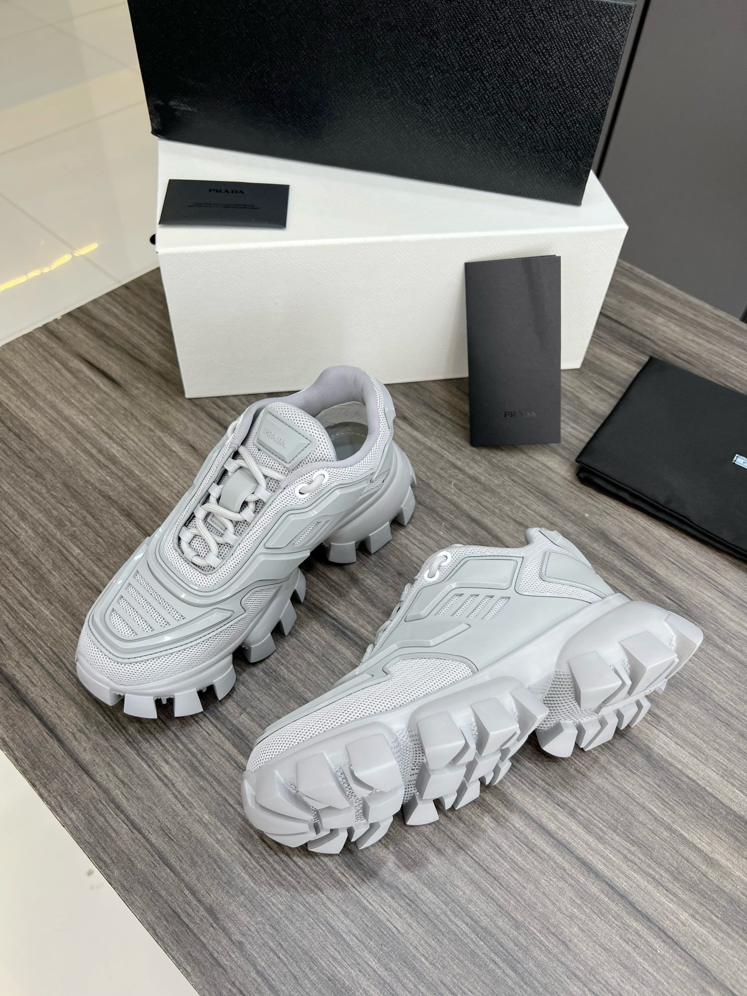 PR SNEAKER