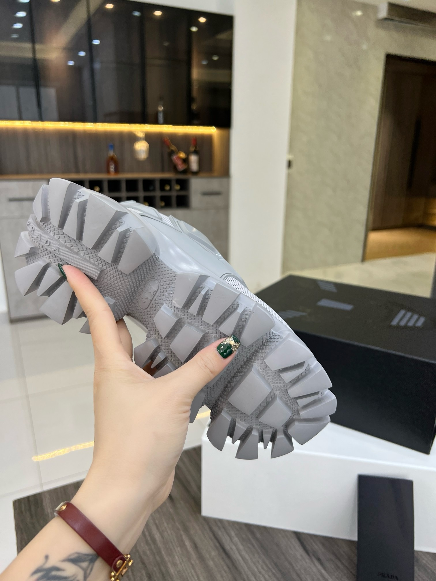 PR SNEAKER