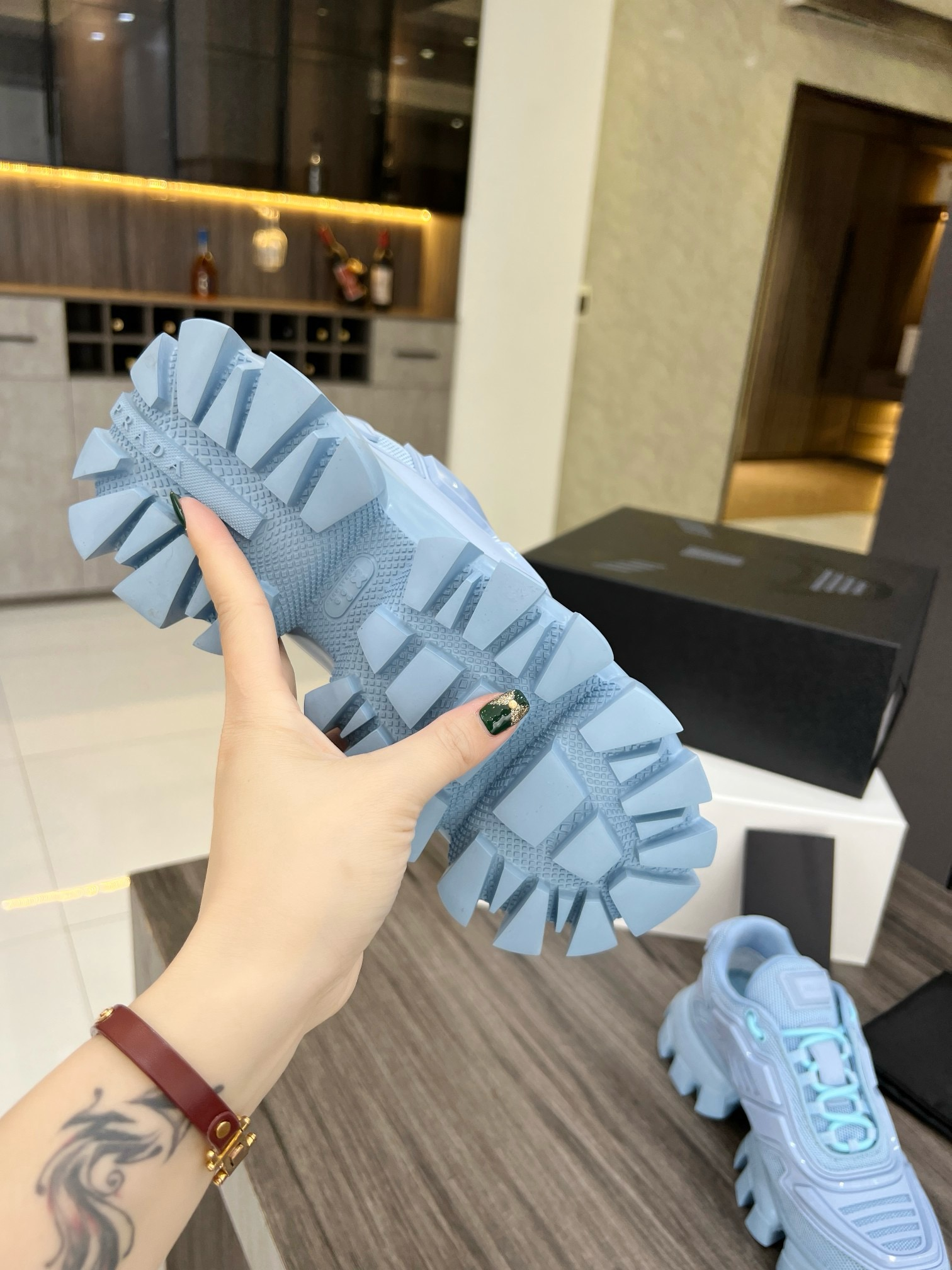 PR SNEAKER