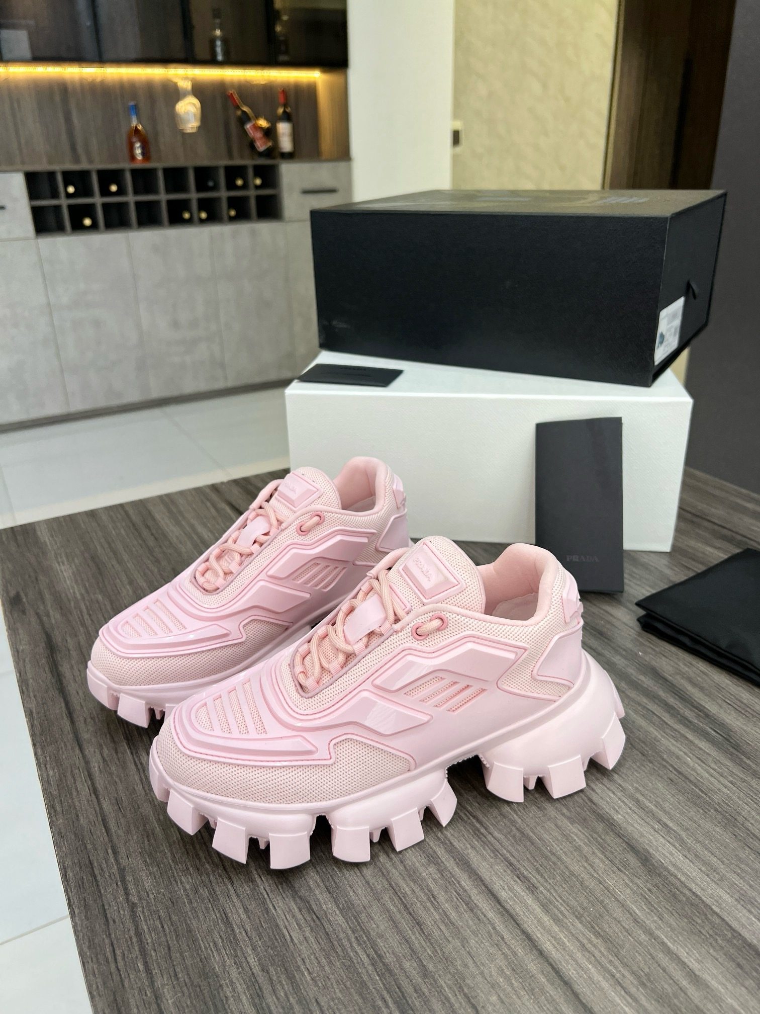 PR SNEAKER