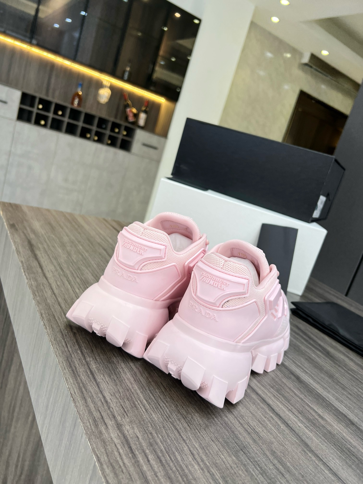 PR SNEAKER