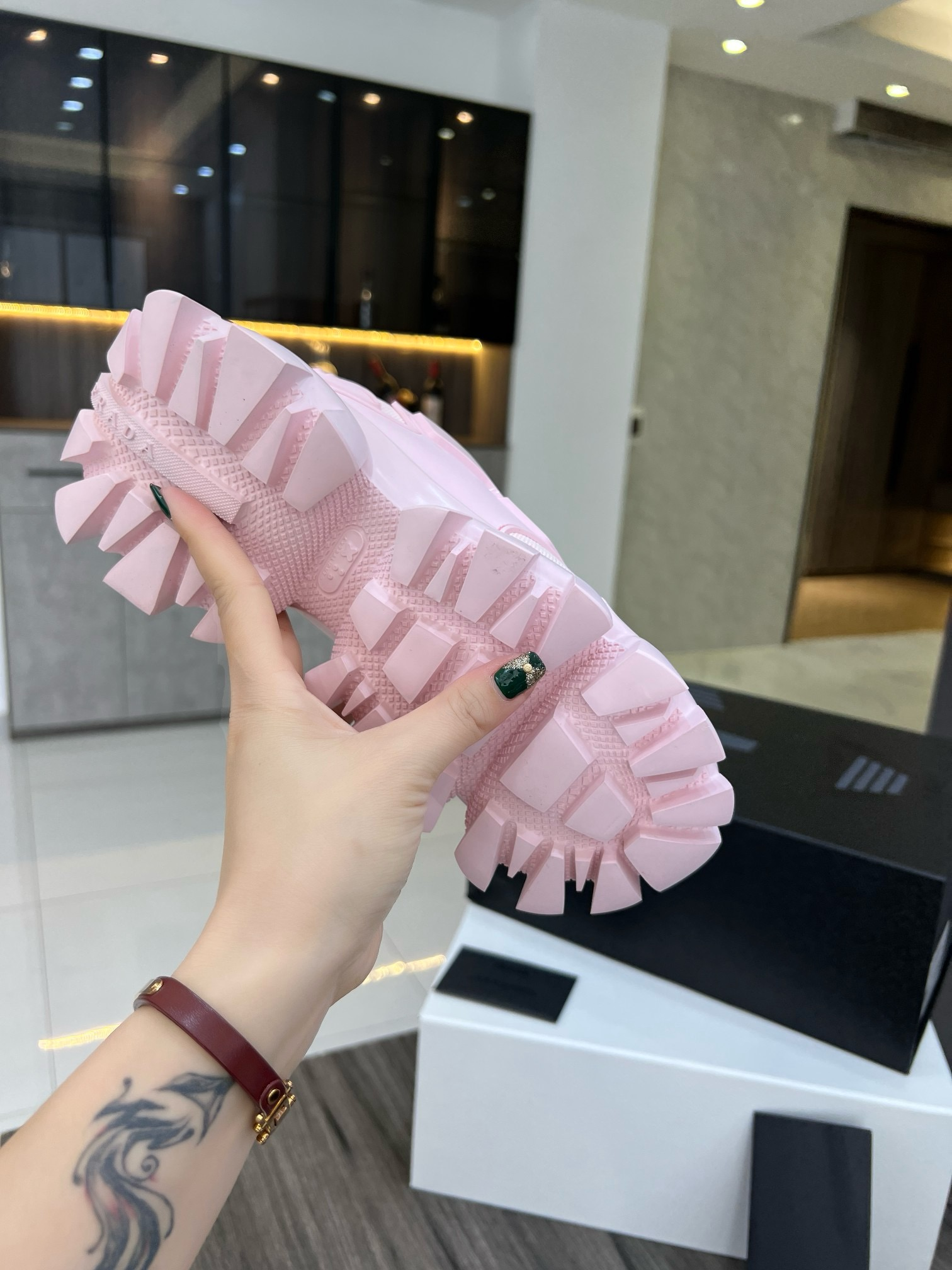 PR SNEAKER