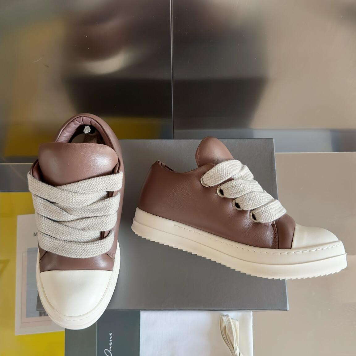RICK 0WENS SNEAKERS