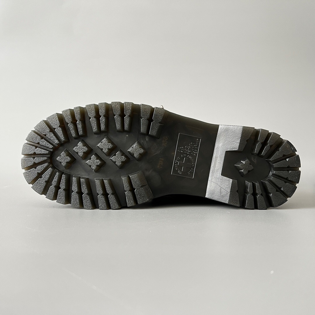 RICK 0WENS SNEAKERS