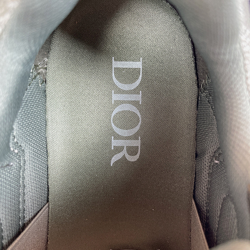DR B30 SNEAKER