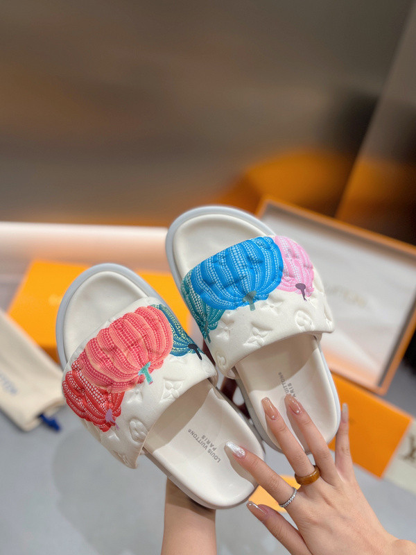 LOU1_TON SLIPPERS